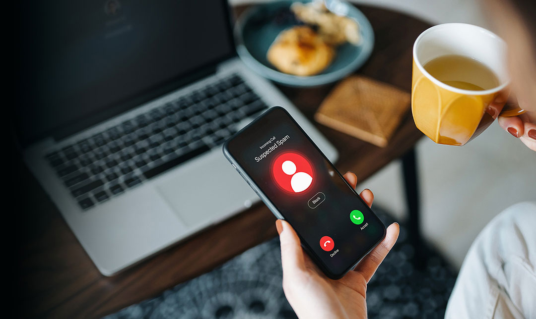 A picture displaying a suspected scam call on a phone